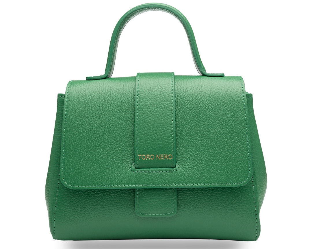 Accesorii colorate din piele naturală: cum să adaugi personalitate ținutei tale