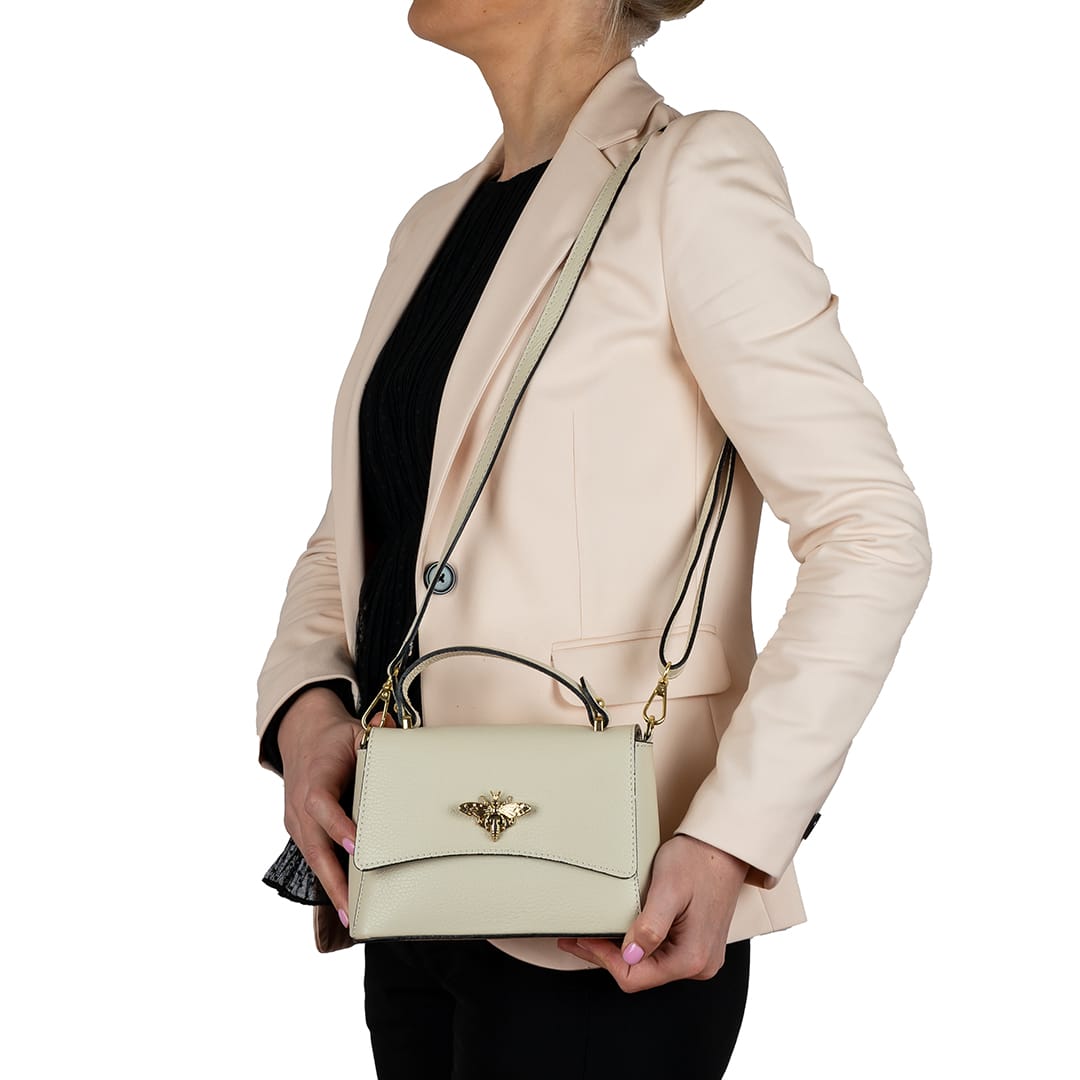 geanta-femei-piele-naturala-bej-alesia4