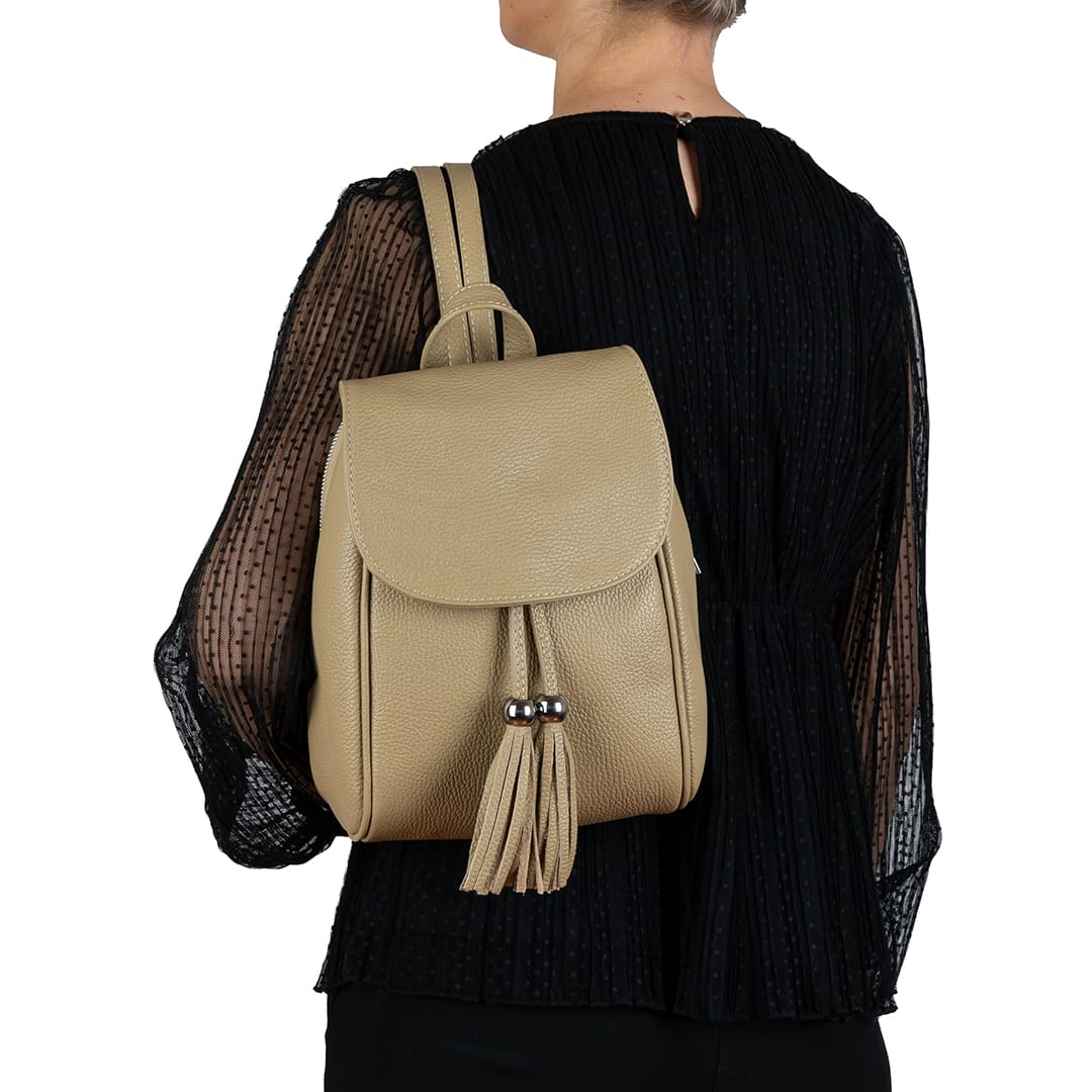 rucsac-femei-piele-naturala-taupe-deschis-cris5