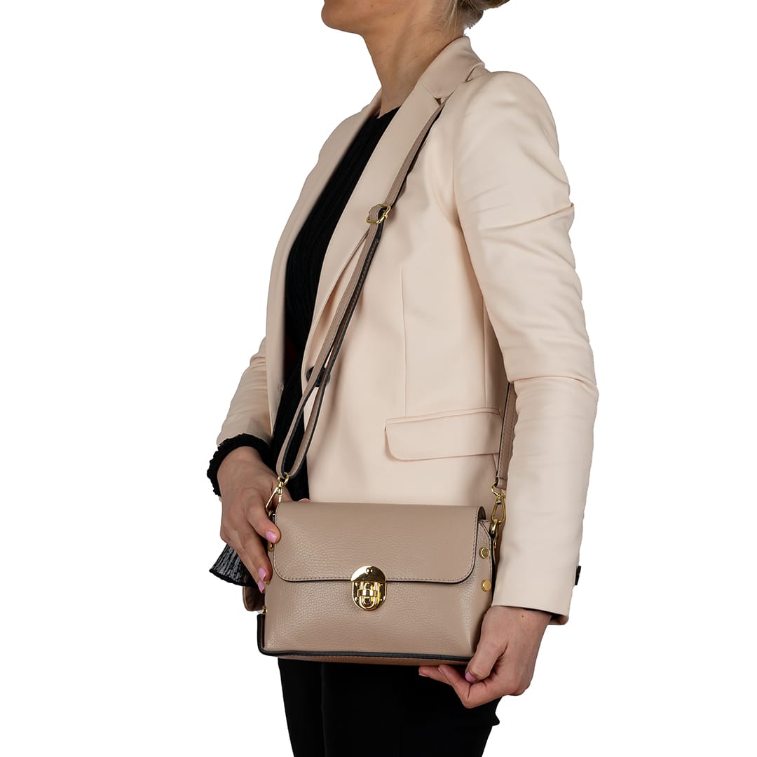 geanta-femei-piele-naturala-roz-pal-rosa4