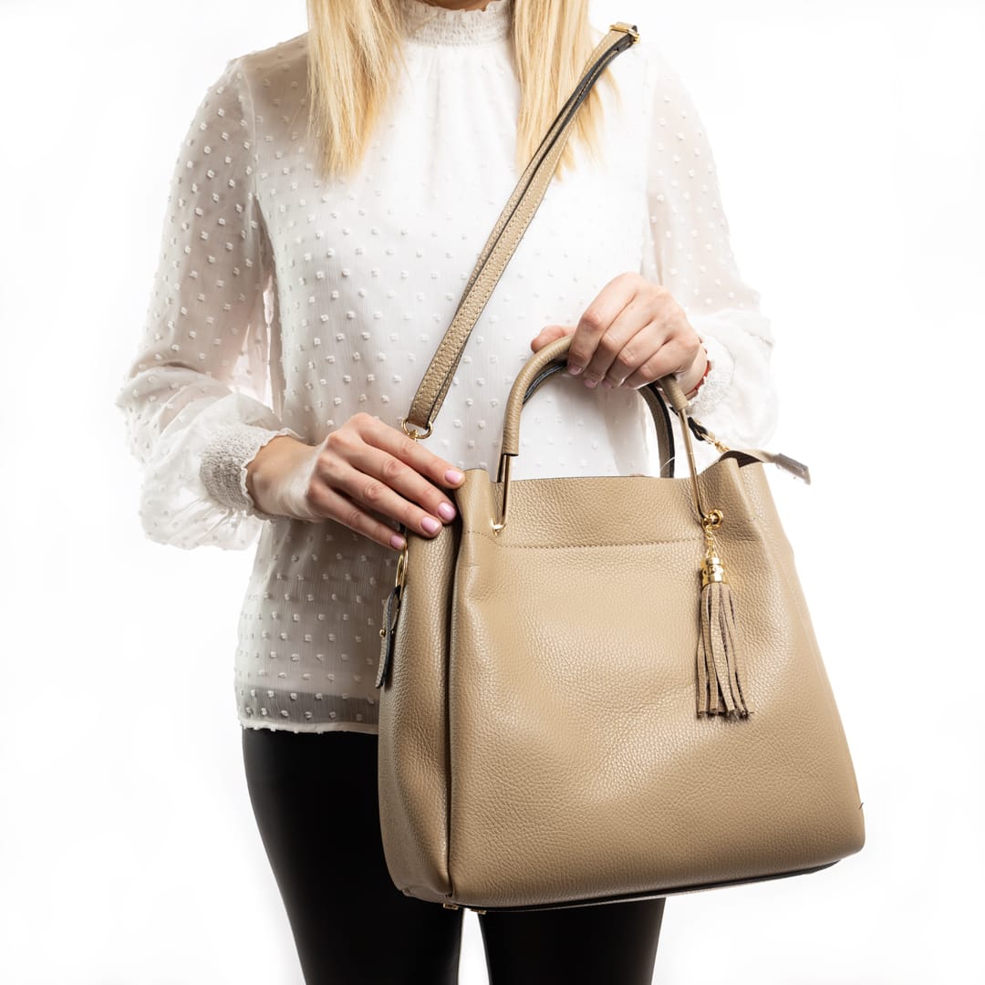 geanta-femei-piele-naturala-taupe-ilinca4