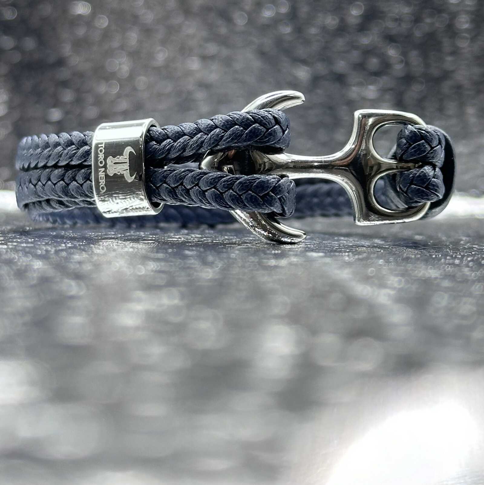 Bratara-barbati-piele-naturala-bleumarin-argintiu-Ancora1.jpg-scaled