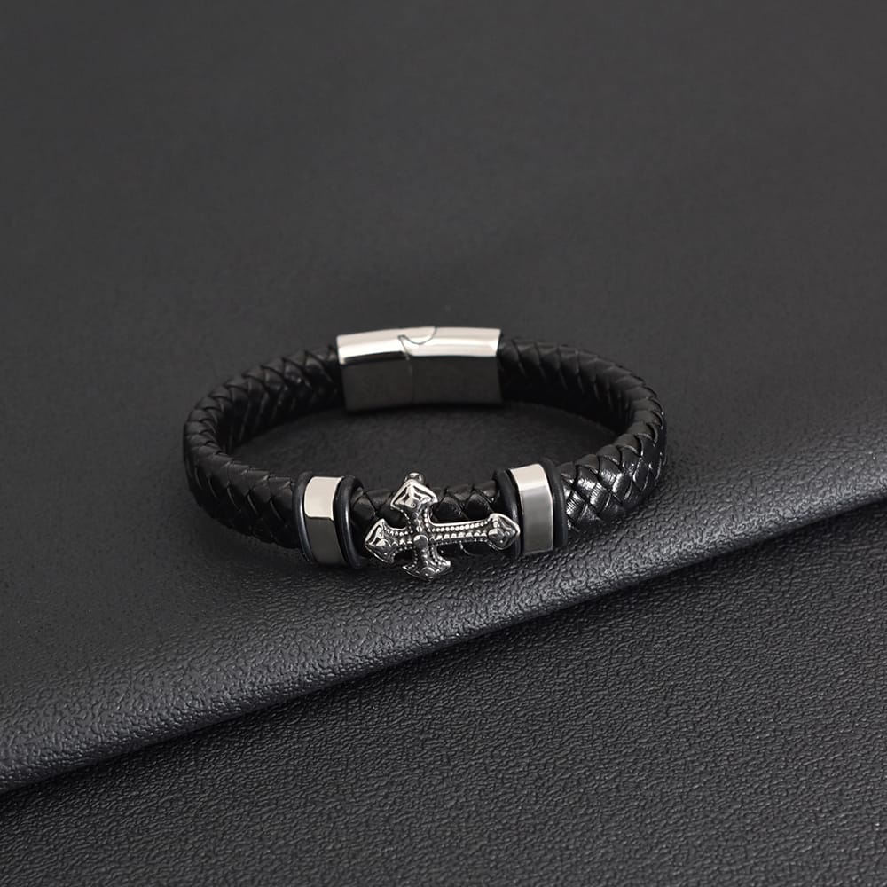 Bratara-barbati-piele-naturala-negru-Casi2