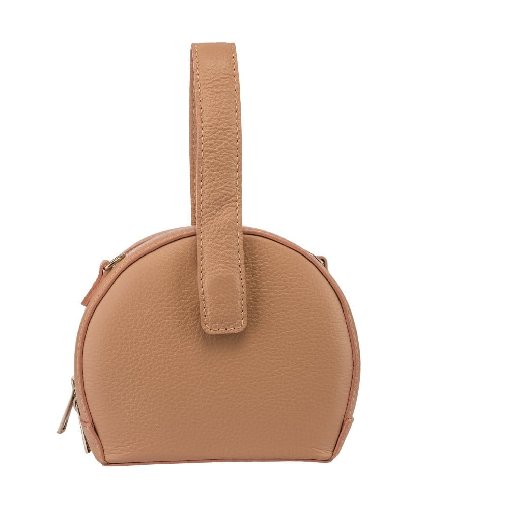 tr25900_fullres-copy